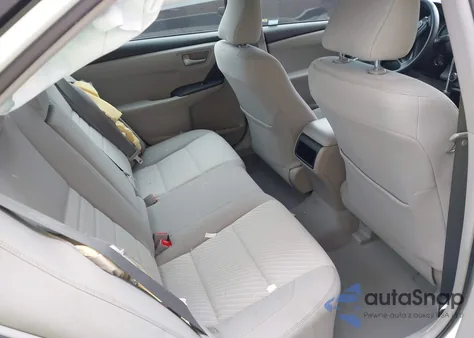 2015 Toyota Camry Le z USA, uszkodzony, nr VIN 4T1BF1FK2FU022259